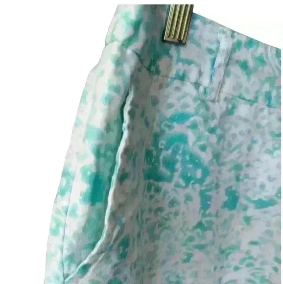 Valerie Bertinelli Turquoise and White Linen Shorts - Picture 2 of 7